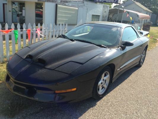 1994 Pontiac Firebird 4dr Sdn V6 CXL