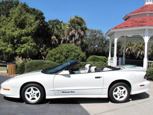 1994 Pontiac Firebird 4dr Sdn V6 CXL