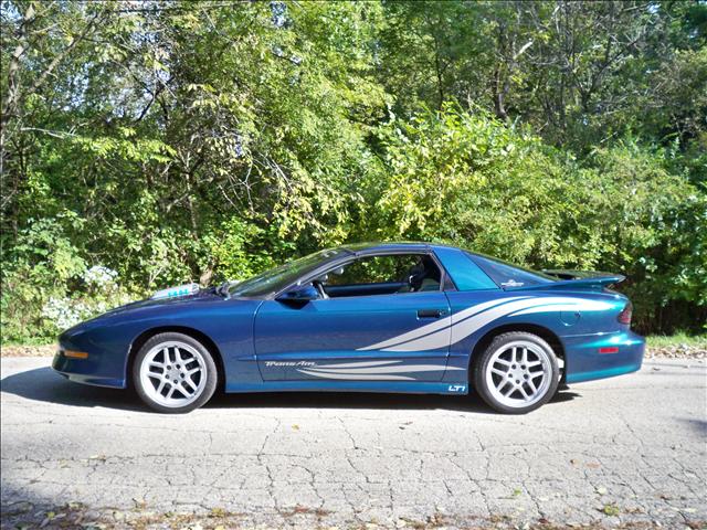 1996 Pontiac Firebird 4dr Sdn V6 CXL