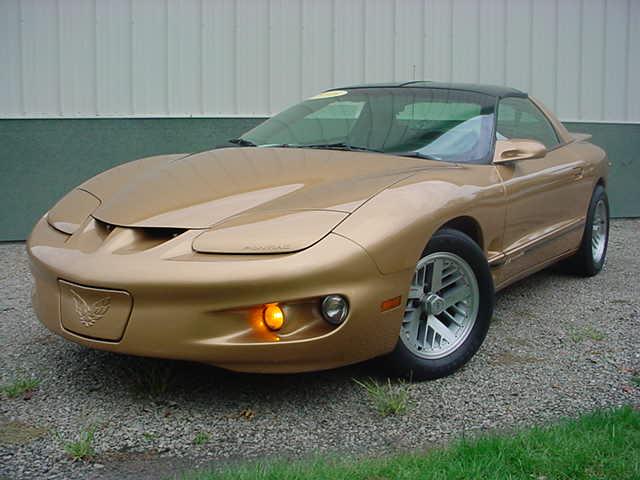 1998 Pontiac Firebird 4dr Sdn V6 CXL