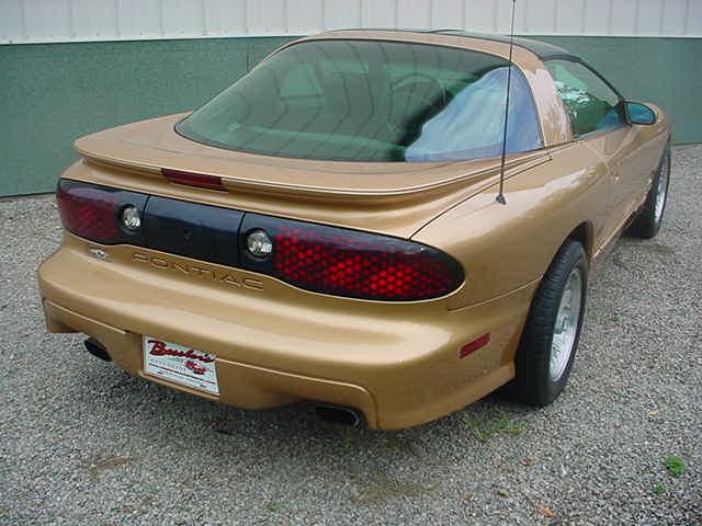 1998 Pontiac Firebird 4dr Sdn V6 CXL