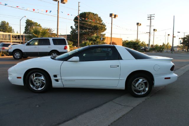 1998 Pontiac Firebird GT Premium