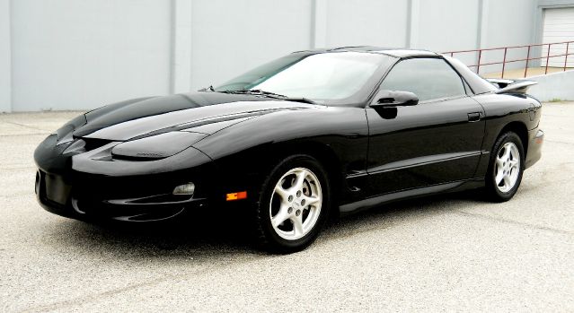 1999 Pontiac Firebird 4dr Sdn V6 CXL