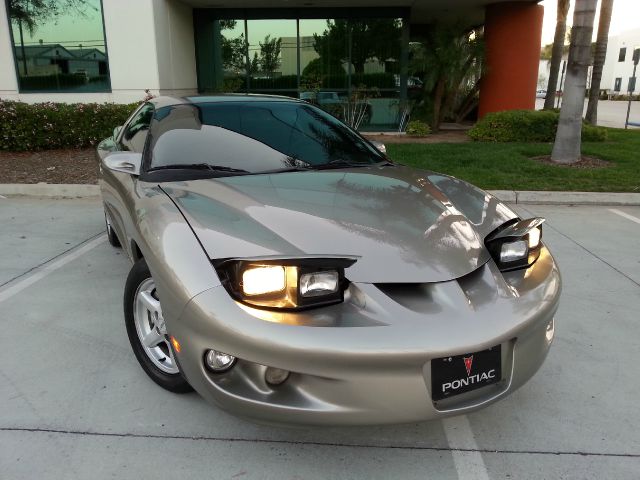 2000 Pontiac Firebird GT Premium