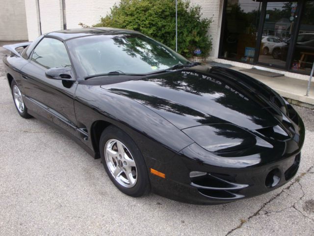 2002 Pontiac Firebird 2500 SLT 4X4 QUAD CAB