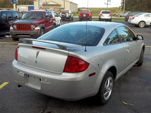 2007 Pontiac G5 Unknown