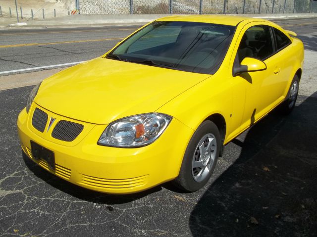 2008 Pontiac G5 REG 140.5wb 4X4 SLT