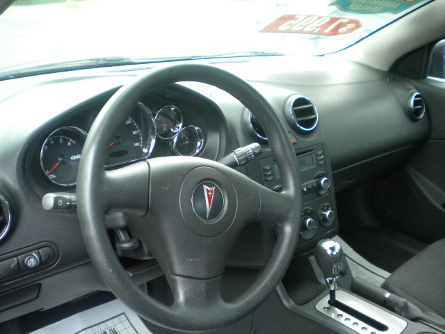 2005 Pontiac G6 SE