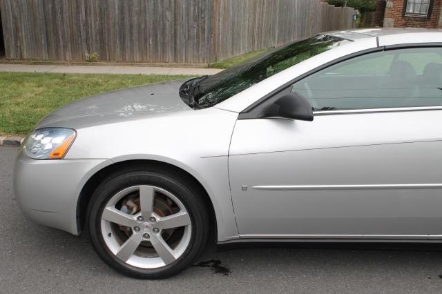 2006 Pontiac G6 328xi Sedanwhy PAY MORE AWD Sedan