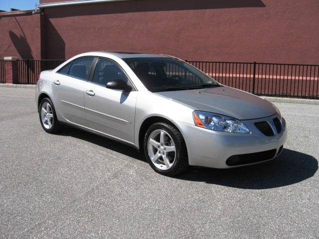 2006 Pontiac G6 4WD Supercrew Styleside 5-1/2 Ft Box XLT