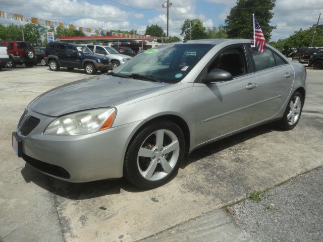 2006 Pontiac G6 4dr Quad Cab WB 4WD SLT