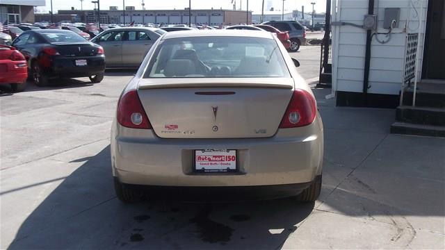 2006 Pontiac G6 Laramie 4WD