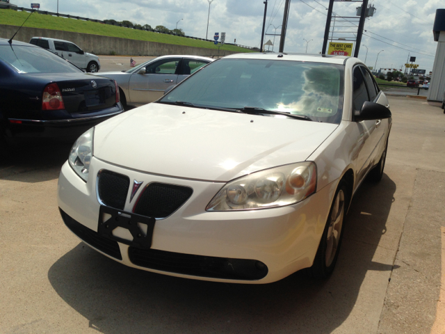 2006 Pontiac G6 4dr Quad Cab WB 4WD SLT