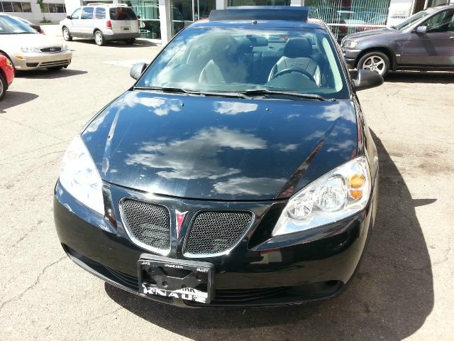 2006 Pontiac G6 4dr Quad Cab WB 4WD SLT