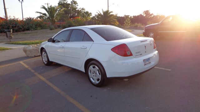 2006 Pontiac G6 Unknown