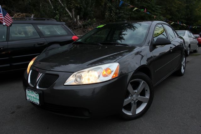 2006 Pontiac G6 4dr Quad Cab WB 4WD SLT