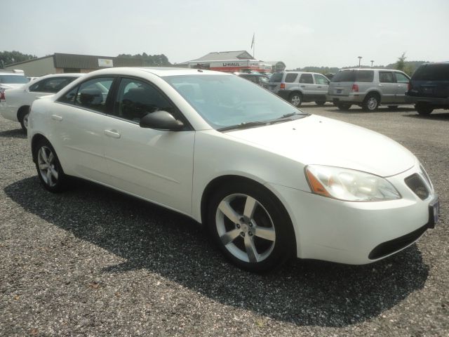 2006 Pontiac G6 4dr Quad Cab WB 4WD SLT