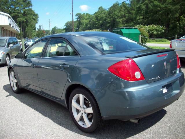 2006 Pontiac G6 4dr Quad Cab WB 4WD SLT