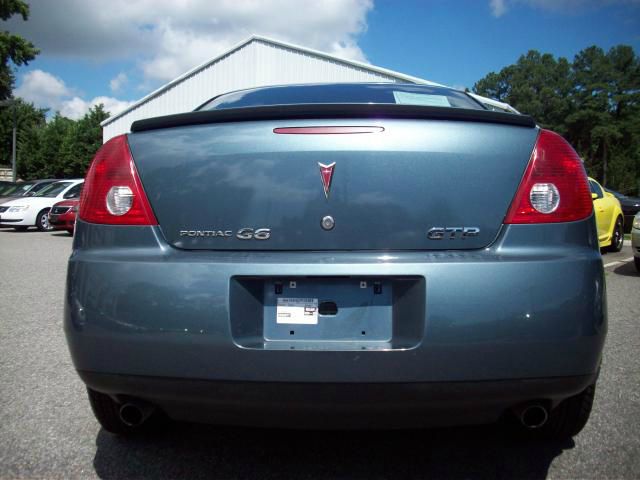 2006 Pontiac G6 4dr Quad Cab WB 4WD SLT