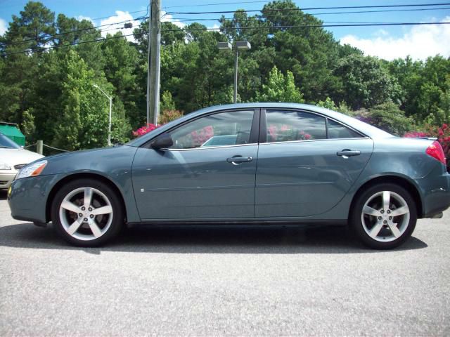 2006 Pontiac G6 4dr Quad Cab WB 4WD SLT