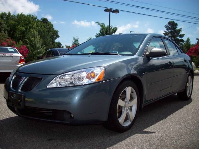 2006 Pontiac G6 4dr Quad Cab WB 4WD SLT