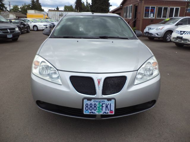 2006 Pontiac G6 4dr Quad Cab WB 4WD SLT