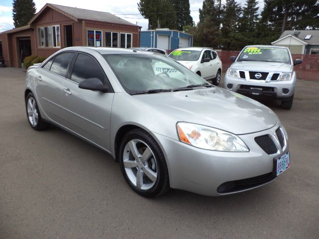 2006 Pontiac G6 4dr Quad Cab WB 4WD SLT