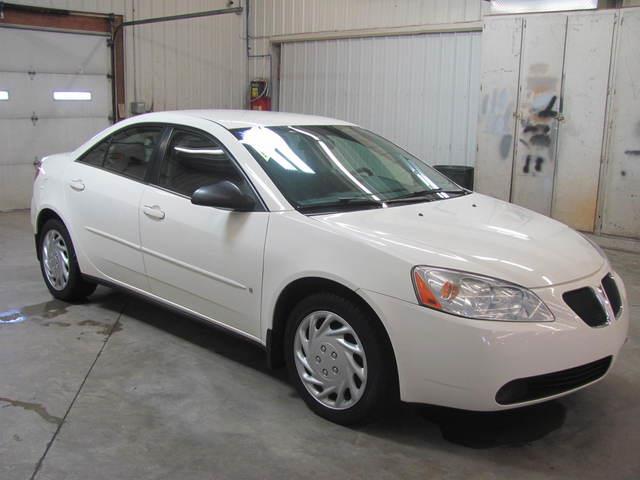 2007 Pontiac G6 Sport -5 Speed-stick-4x4