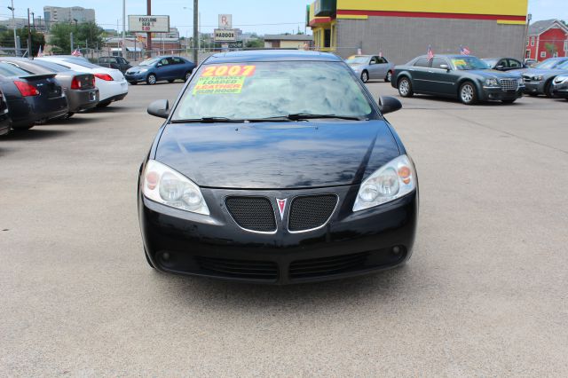 2007 Pontiac G6 XUV SLE 4WD