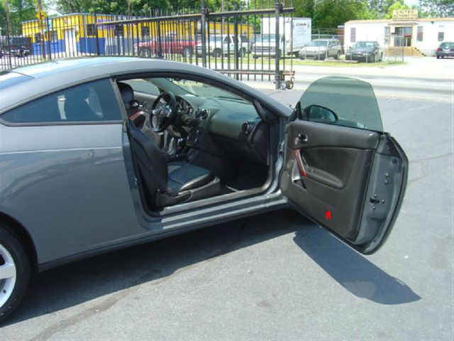 2007 Pontiac G6 335xi Coupe AWD