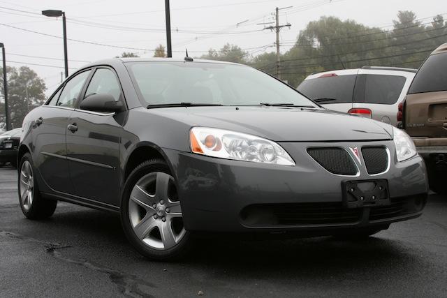 2008 Pontiac G6 4WD Supercrew Styleside 5-1/2 Ft Box XLT