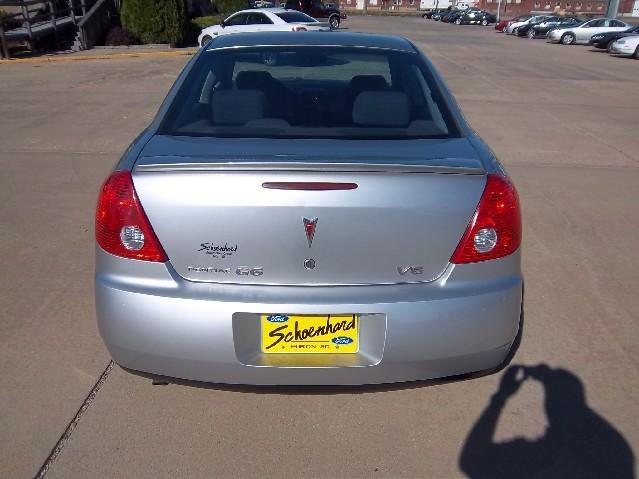 2008 Pontiac G6 2003 Ford XLT FX4