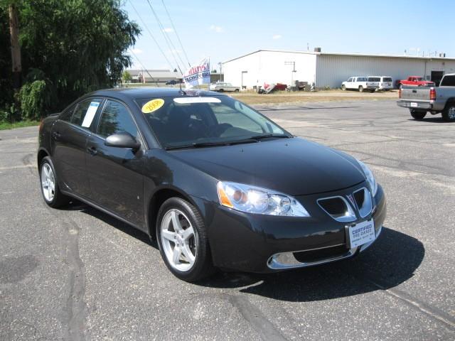 2008 Pontiac G6 LE 7-passenger