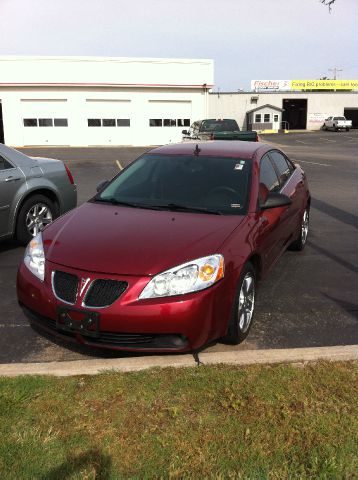 2008 Pontiac G6 XUV SLE 4WD