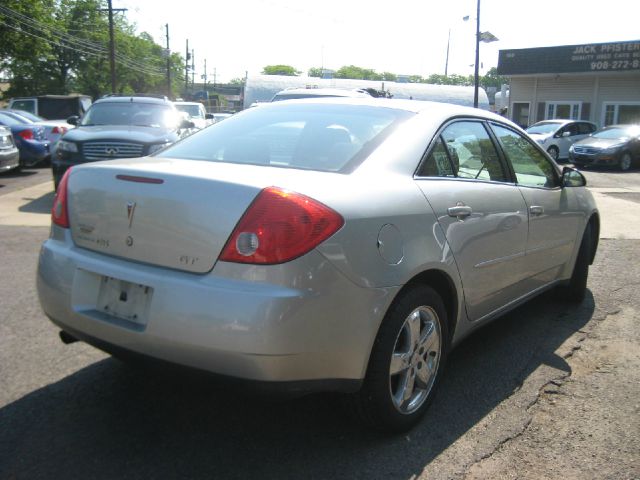 2008 Pontiac G6 XUV SLE 4WD