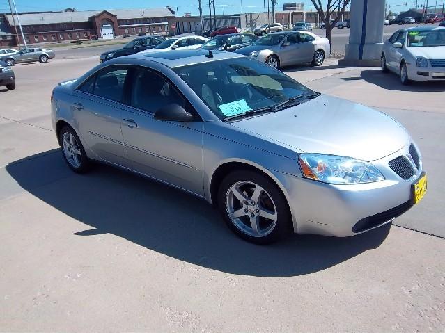 2008 Pontiac G6 2003 Ford XLT FX4