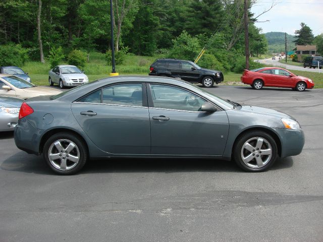 2008 Pontiac G6 XUV SLE 4WD