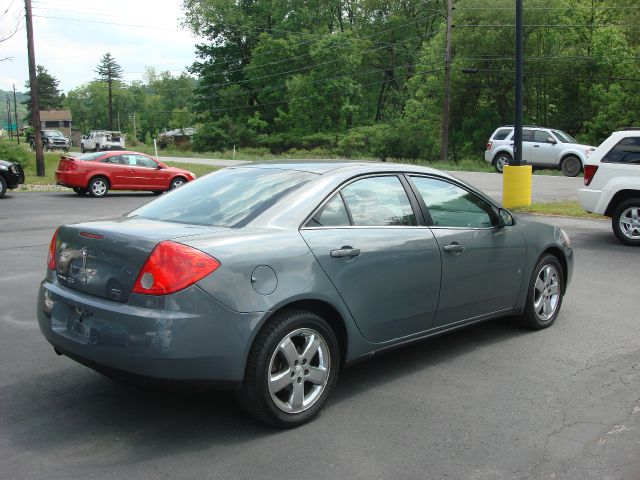 2008 Pontiac G6 XUV SLE 4WD