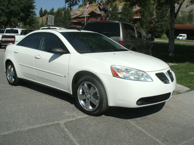 2008 Pontiac G6 XUV SLE 4WD