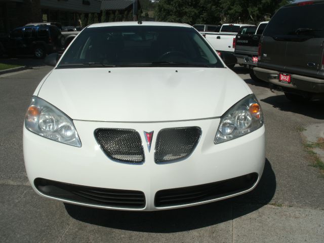 2008 Pontiac G6 XUV SLE 4WD