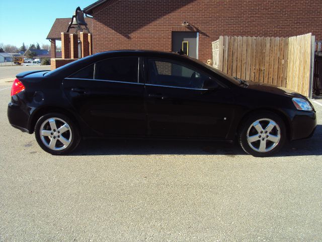 2008 Pontiac G6 XUV SLE 4WD