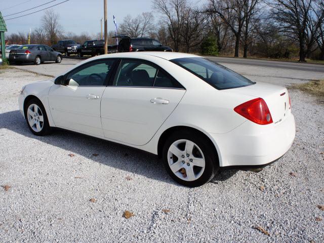 2008 Pontiac G6 Unknown