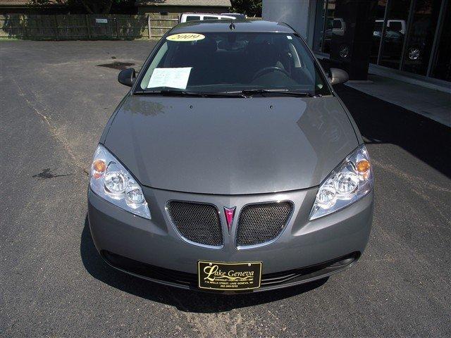 2009 Pontiac G6 Hybrid-awd-sunroof-leather-nav