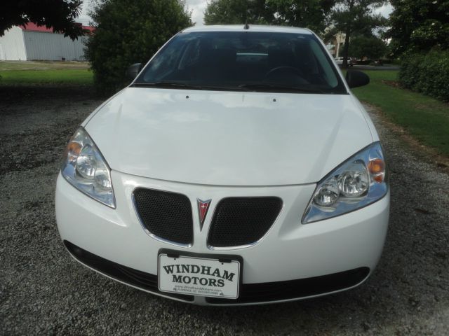 2009 Pontiac G6 XUV SLE 4WD