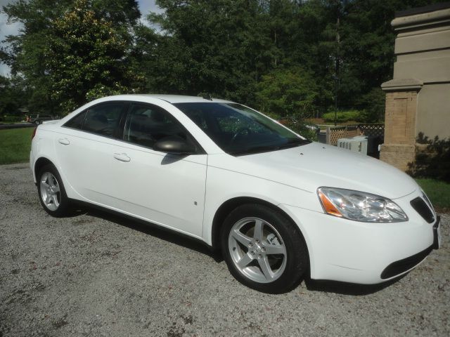 2009 Pontiac G6 XUV SLE 4WD