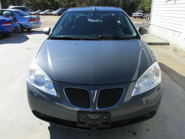 2009 Pontiac G6 XUV SLE 4WD