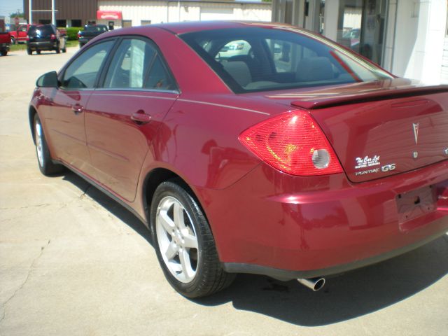 2009 Pontiac G6 XUV SLE 4WD