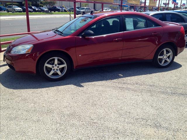 2009 Pontiac G6 XUV SLE 4WD