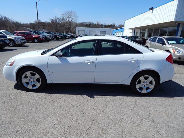 2009 Pontiac G6 Unknown