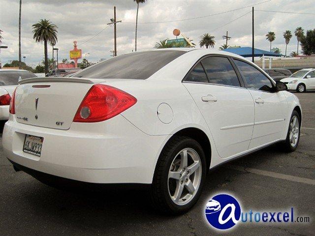 2009 Pontiac G6 Hybrid-awd-sunroof-leather-nav